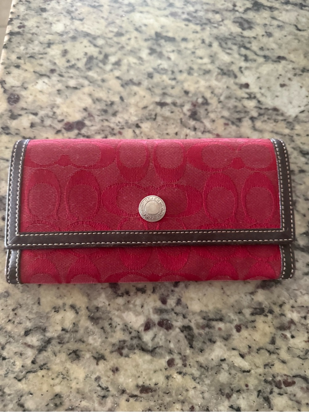 Red Signature Canvas Trifold Wallet - Unbranded